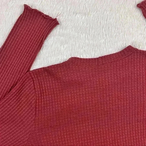 Paper crane Rusty Waffle Knit Ling Sleeve Cropped Blouse Size M - Picture 7 of 13